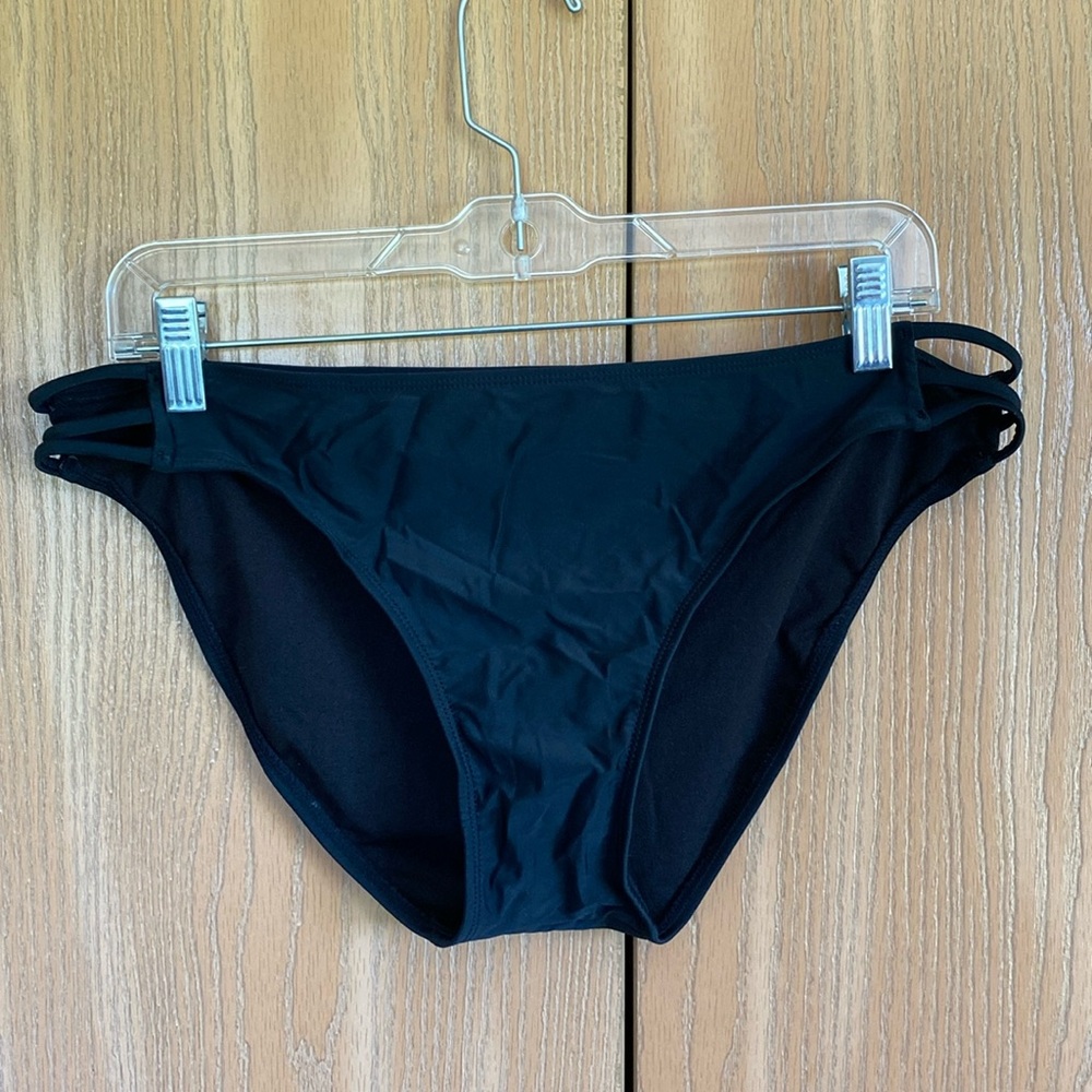 Xhilaration swim bottoms XL